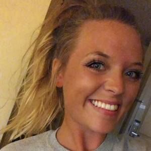 Meet your Posher, Desiree